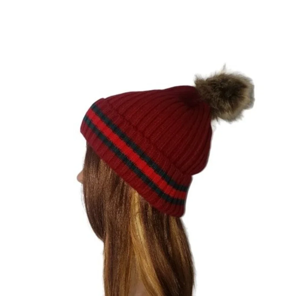 MAROON WINTER  FAUX FUR  POM POM HAT